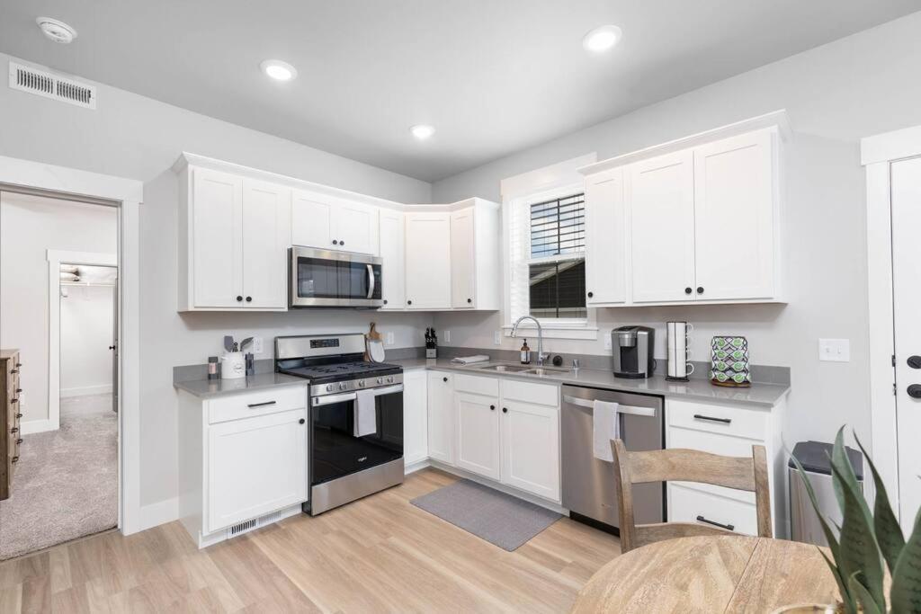 Charming 3-Bedroom In Vibrant New Neighborhood Биллингс Экстерьер фото